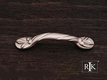 Wavy Pull  4 3/4" (121mm) - Pewter - New York Hardware