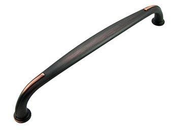 8 inch C/C Plain with Line Edges Pull - New York Hardware Online