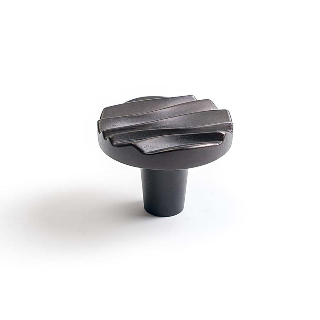 Wave Round Knob By Du Verre - 1 1/2" - Oil Rubbed Bronze - New York Hardware