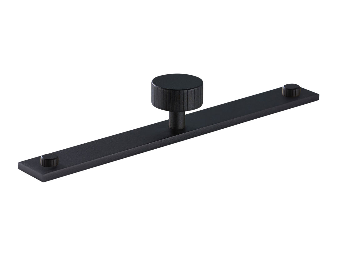 MIX Straight Knurled Cabinet Knob & Backplate by Armac Martin - 192mm - Matt White Lacquered